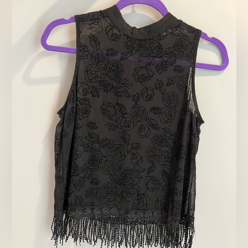 Monteau Black Rose Patterned Sheer Fringe Detailed Sleeveless Blouse Size Medium